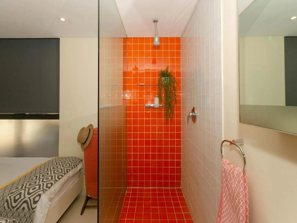Quayside Waterfront Apartment