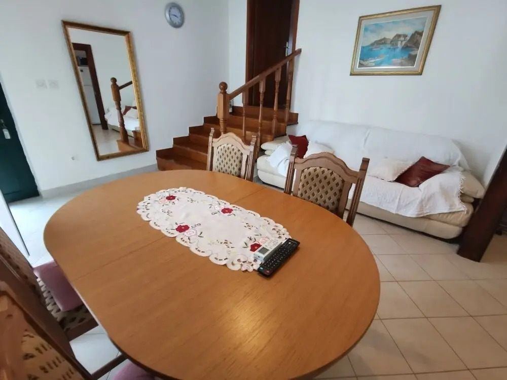 Srđan - 10 m From the Beach - A2