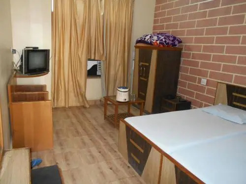 Hotel Rich Garden