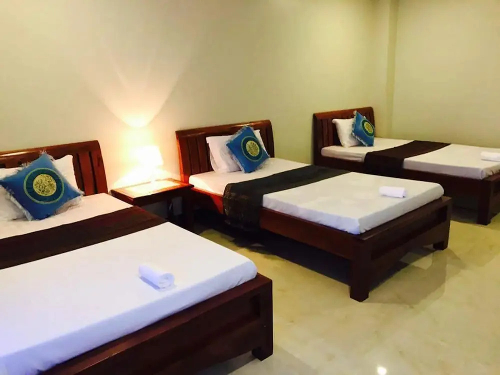 Blue Diamond Hostel