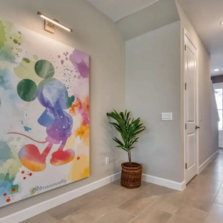 Super Spacious Near Disney With Private Pool