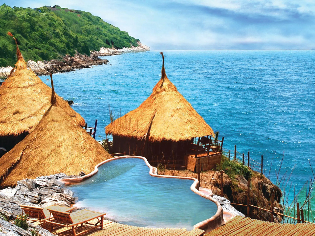 Pareehut Resort Koh Sichang