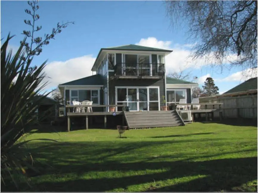 Shulas Lake House
