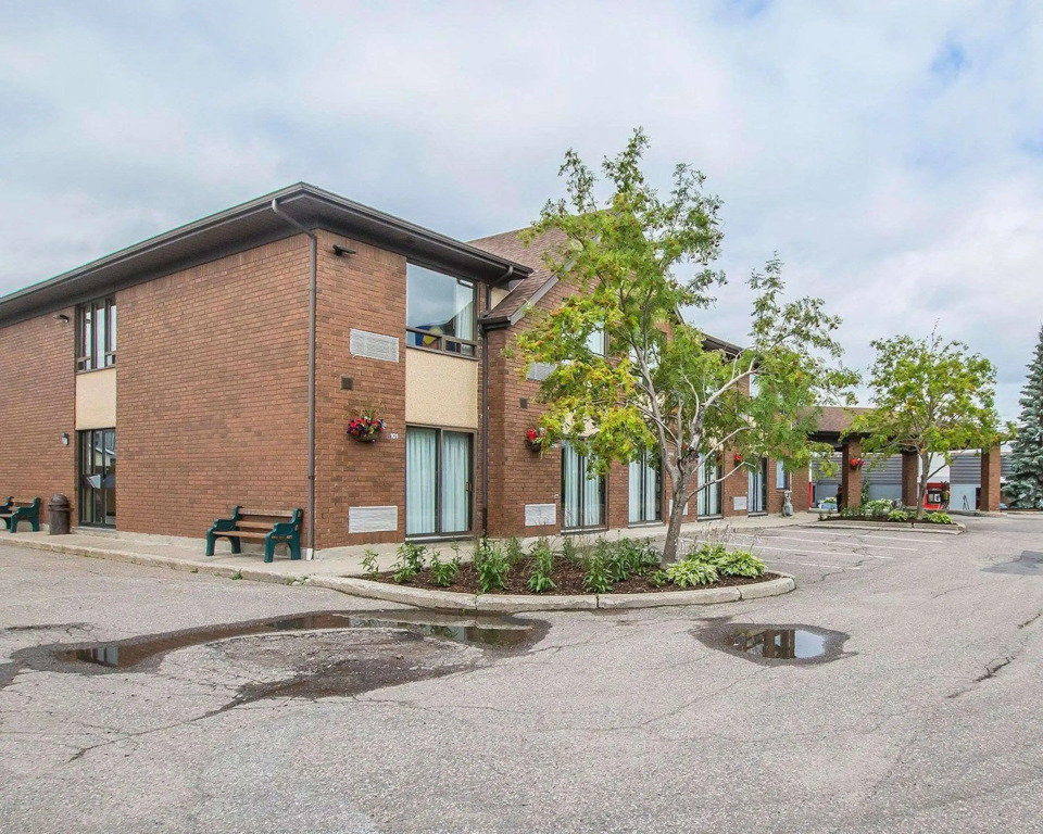 Comfort Inn Alma - Lac-Saint-Jean