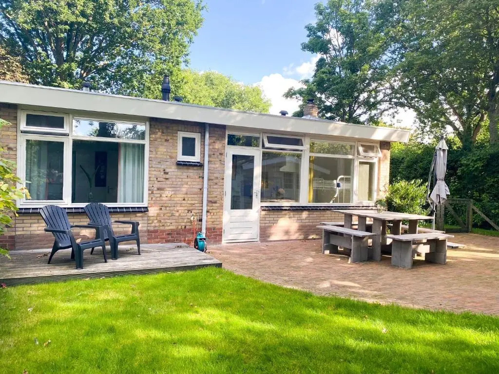 Prachtige bungalow Oostkapelle OK33