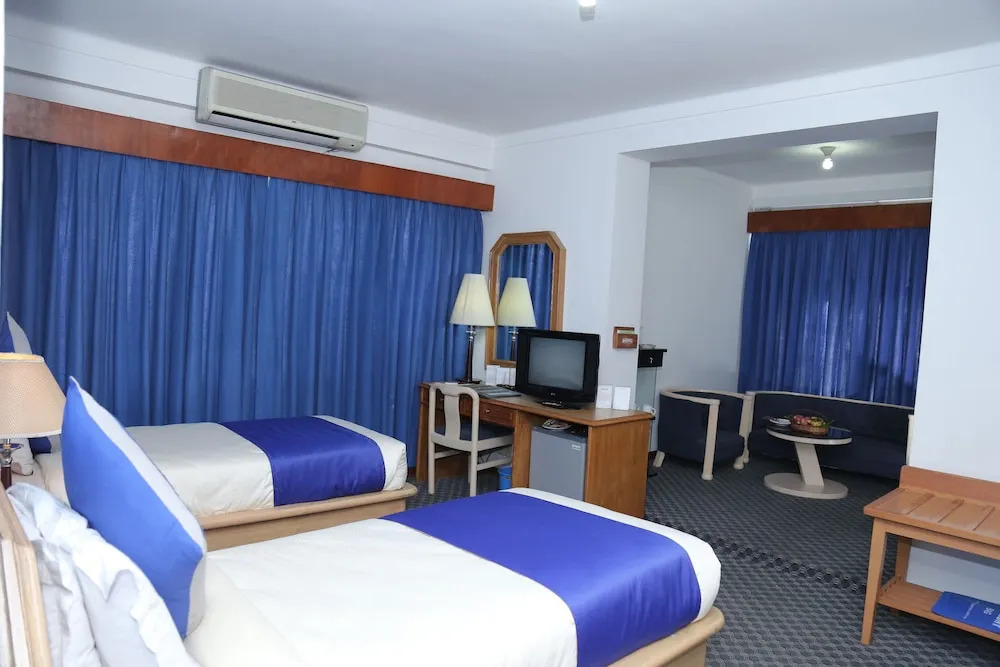 Hotel Clarion