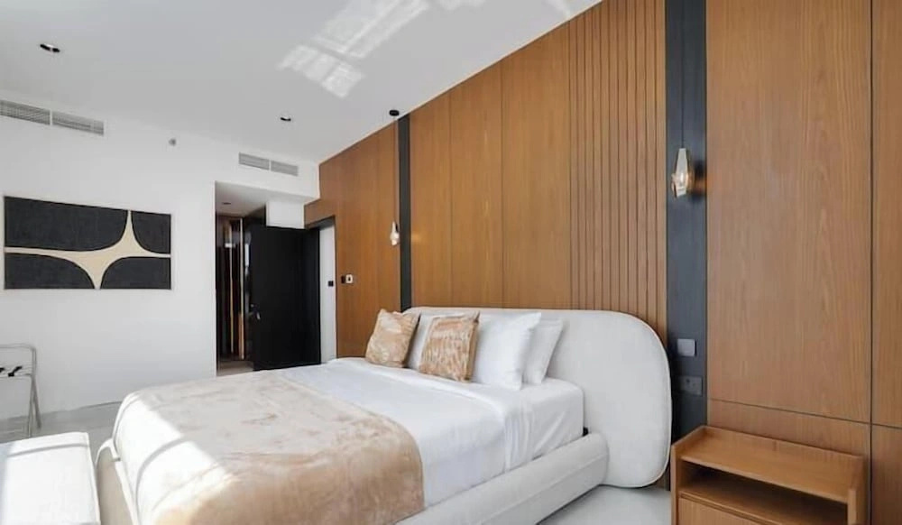 Vogue | Dorra Bay near JBR Beach | Ain Dubai