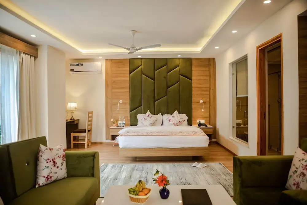 Anand Vardhan Resorts - A Spiritual & Wellness Retreat, Manali