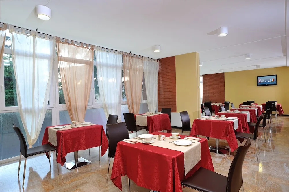 Hotel Piero Della Francesca