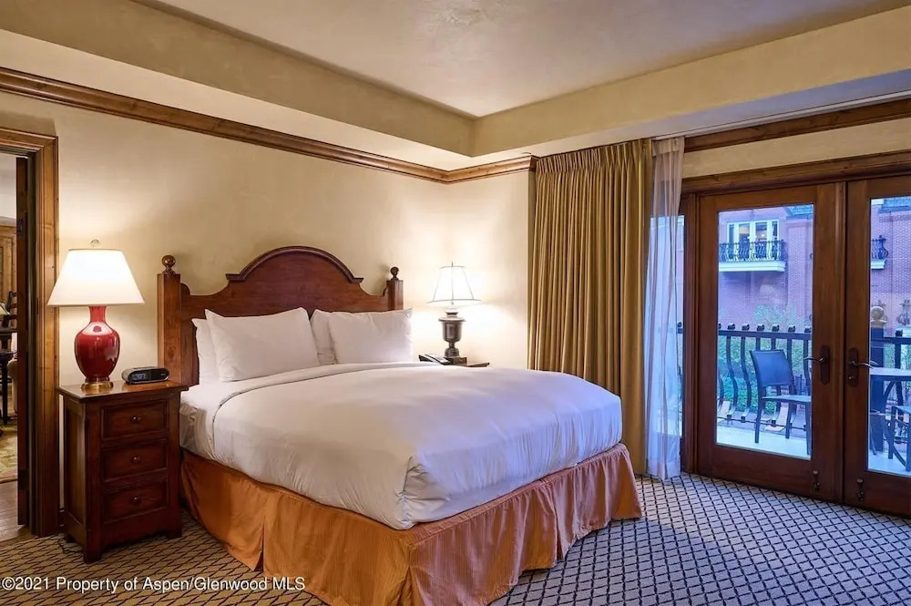 Aspen Mountain Residences, Formerly Grand Hyatt, 2 Bedroom Residence