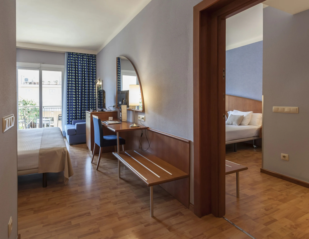 Hotel Delfín 4 Sup