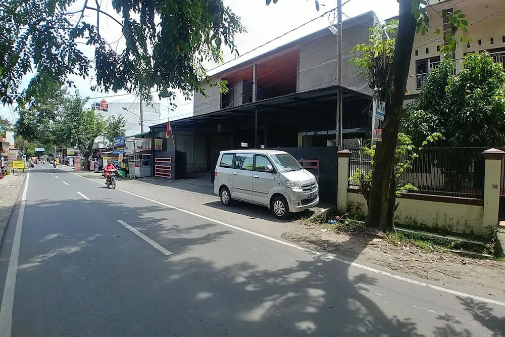 OYO 2078 Rosemary Residence Syariah