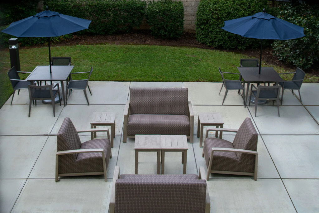 Courtyard by Marriott Covington / Mandeville