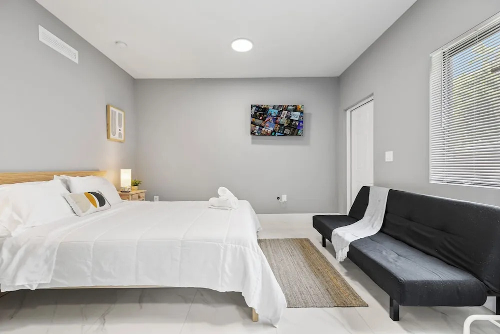 Beautifully Designed Studio in Miami