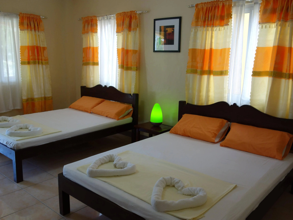 SLAMS Garden Dive Resort