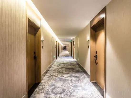 Orange Hotel (Suzhou Dongsha Lake, Xiandai Avenue)
