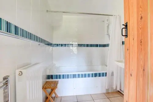 2 Bed in Brecon oc-37318