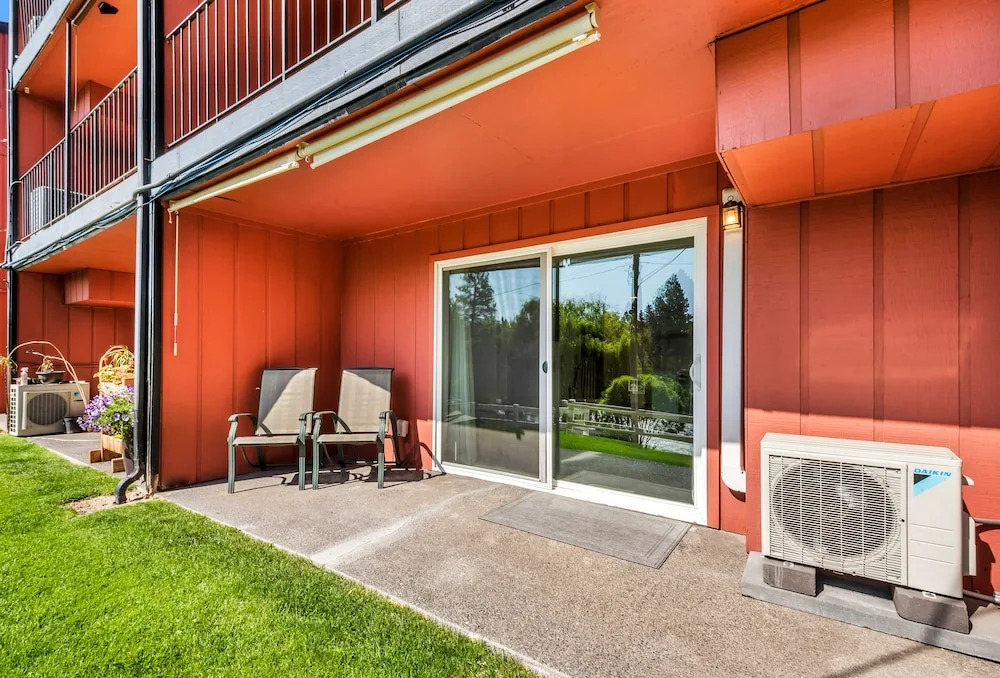 Bend Riverside Rentals