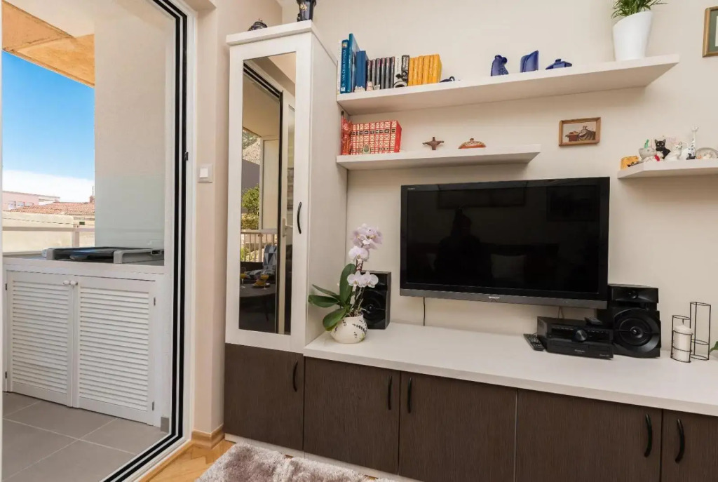Brand new! Chic apartment Zoja near beach