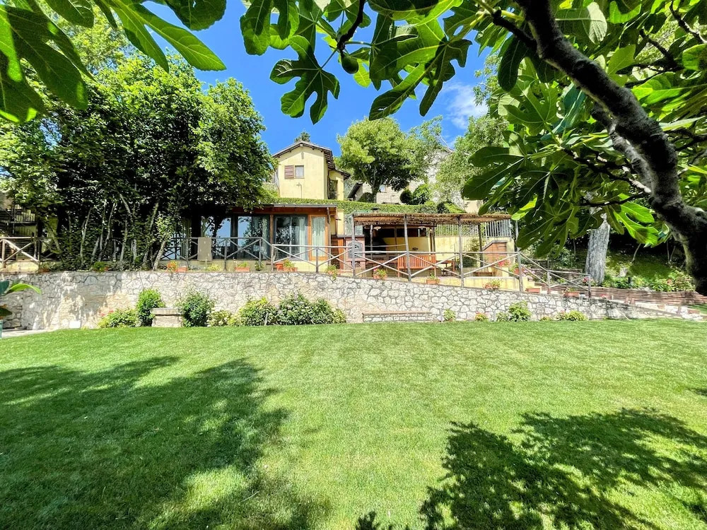 Spoleto Splash : Casetta/slps 4/5 Wifi/dishwasher - Beautiful Private Garden