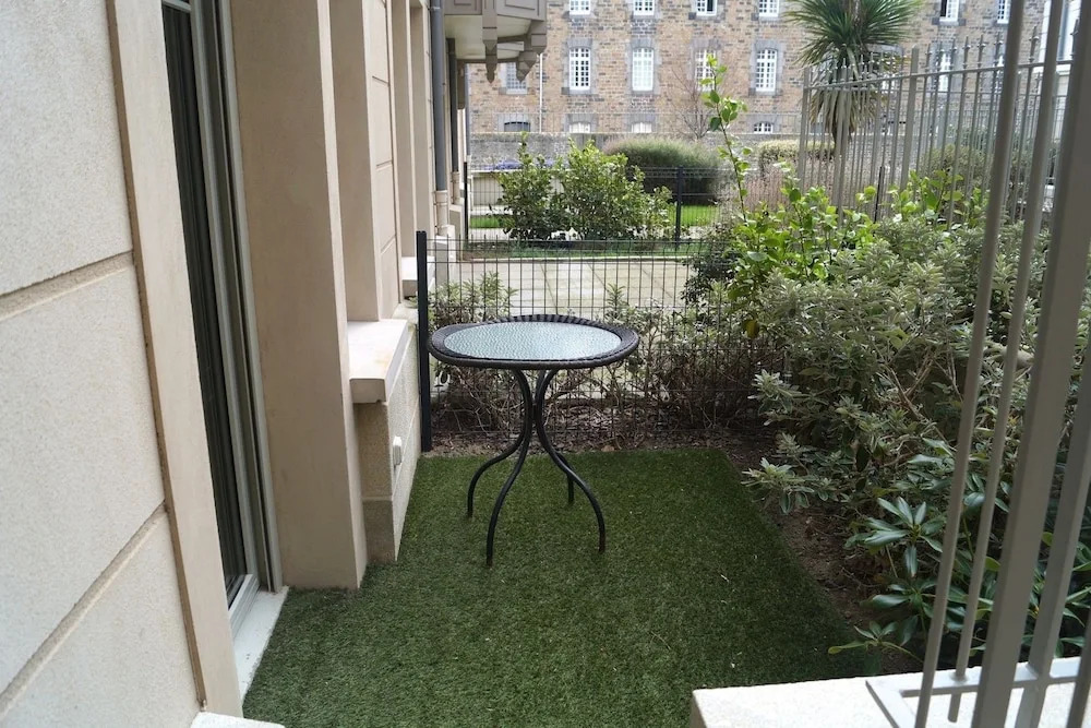 Le Sillon, Saint Malo, rez de Jardin