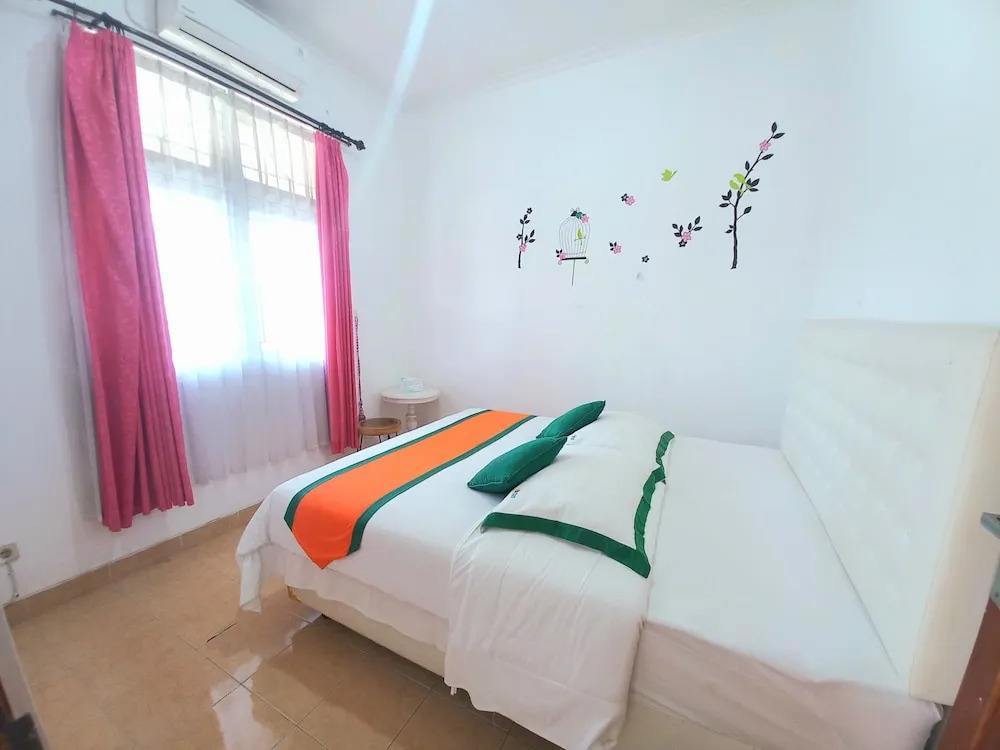 Homestay Jogja 4 Kamar Tidur Full AC Seputaran Umbulharjo dekat Gembiraloka