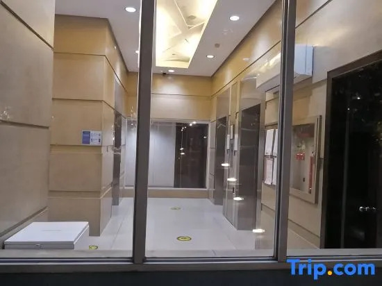 Citispace 1BR Unit Ridgewood Towers Near BGC #RW18
