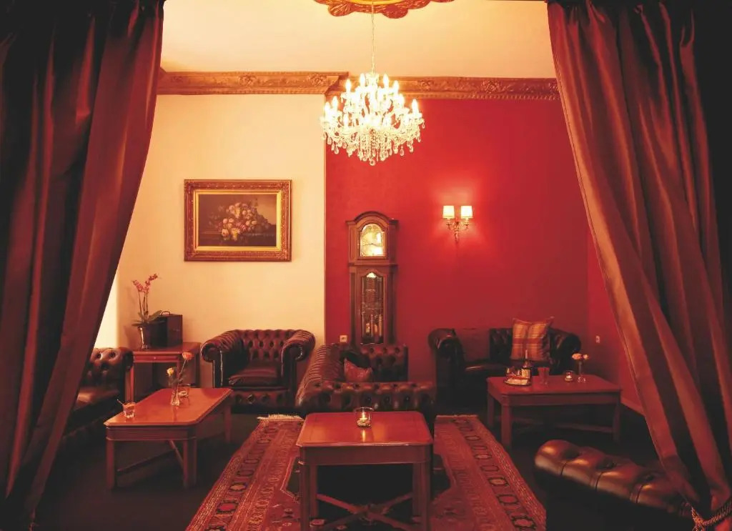 EIFELkrimihotel