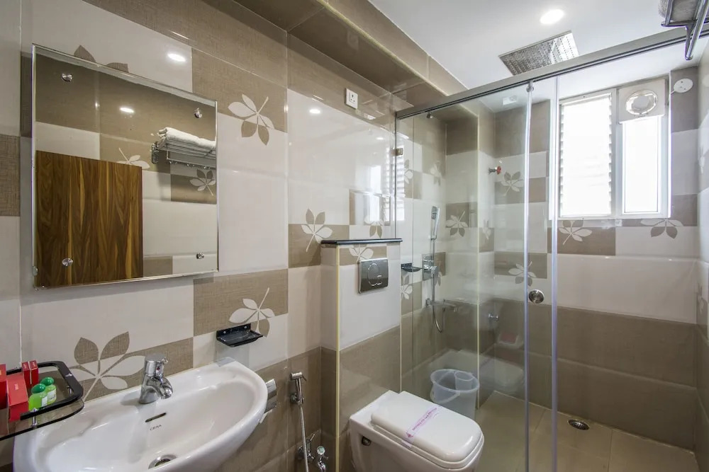 Ostin Viceroy Grand