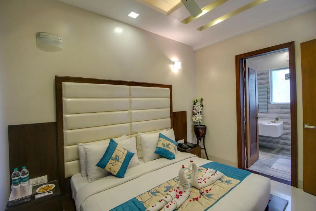 The Maulik Mansion