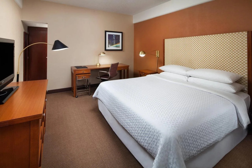 Four Points by Sheraton Los Angeles International Airport (США)