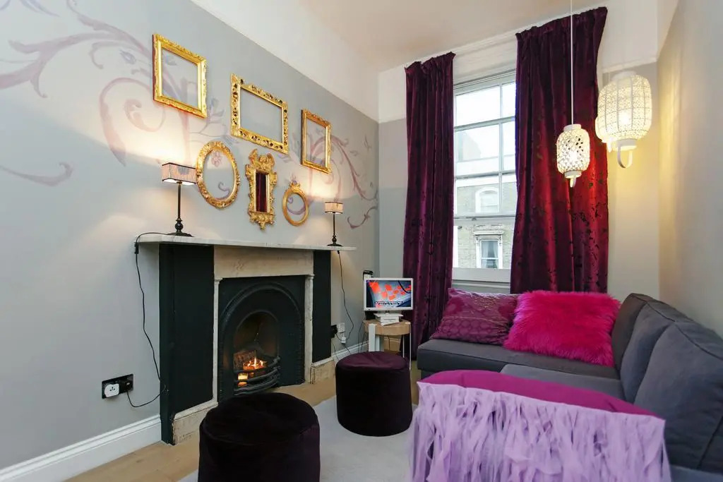 ItalianFlat - Chelsea