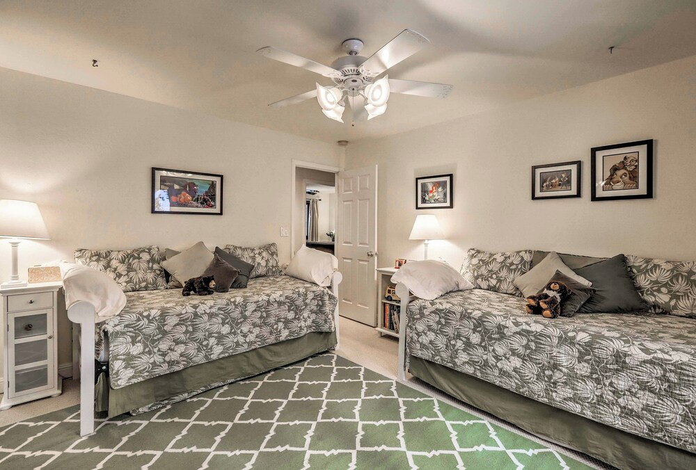 Lake Tahoe Family Home w/ Hot Tub & Game Room!