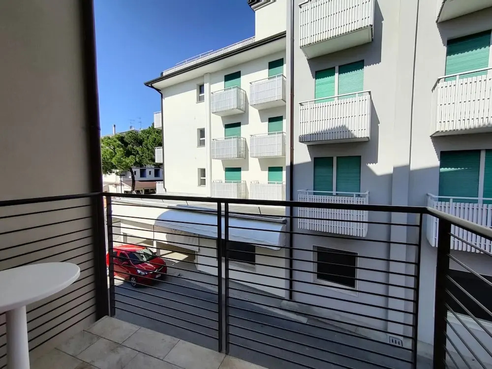 Homely Flat Close to the Beach