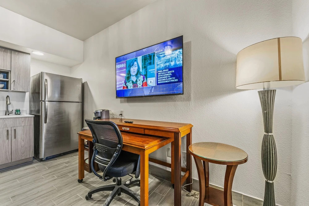 Metro Tempe Extended Stay - 2 Kings