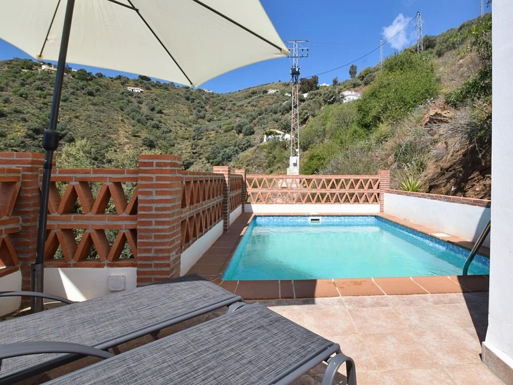 Cozy holiday home with beautiful terrace, panoramic views, WiFi and private pool