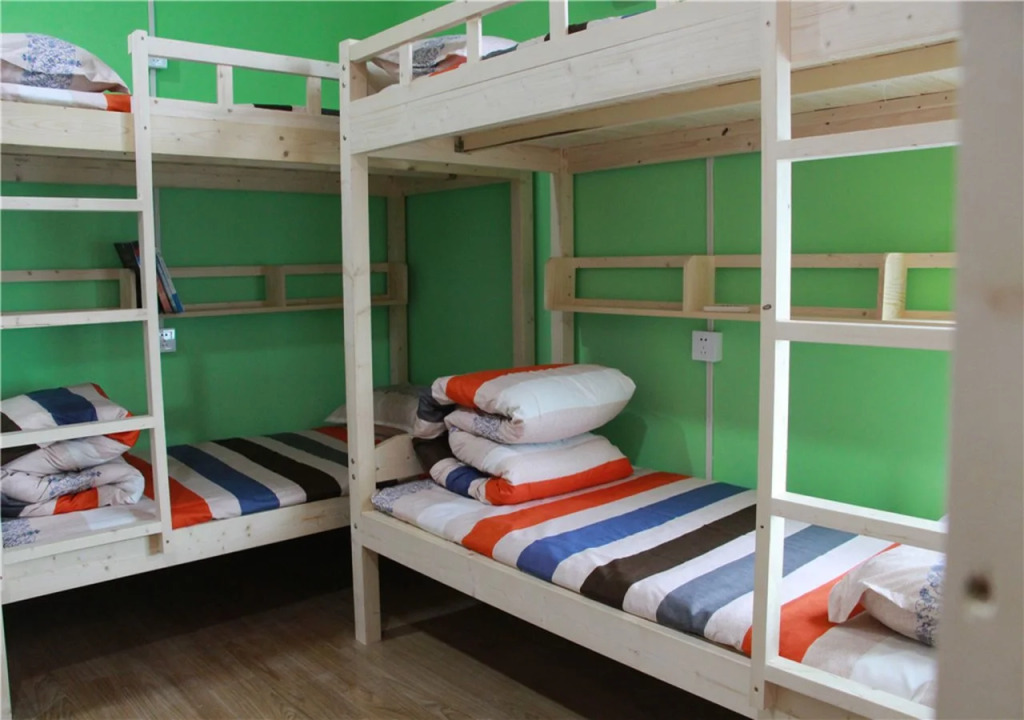 Nanjing Two Class Three Grade International Youth Hostel