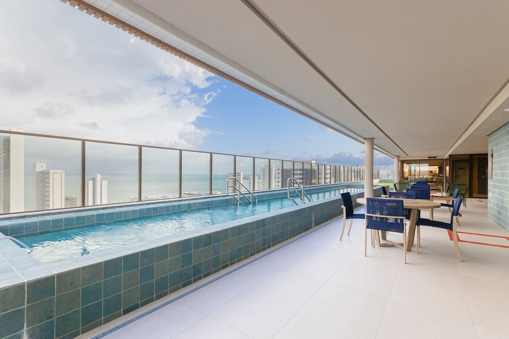 Icon Boa Viagem New 300m From Beach By Carpediem