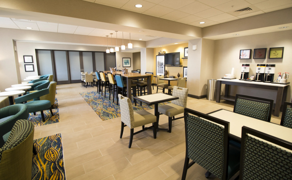Hampton Inn Decatur, Mt. Zion, IL