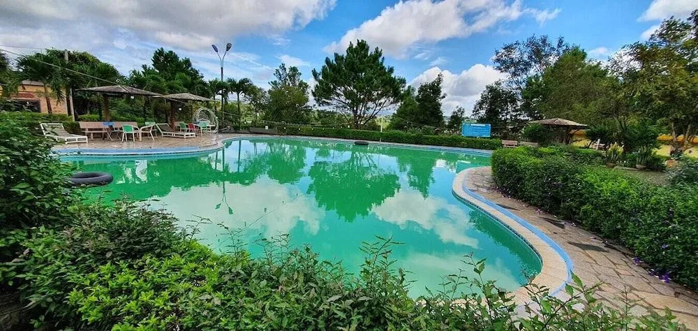 Tithonia Homestay