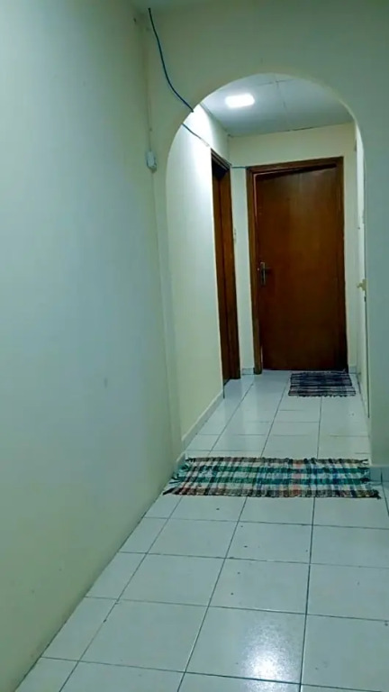 Brand New Boys Hostel 5 min walk from Burjuman Metro Station EXIT-4 with all Brand New Furnishings & Free Facilities