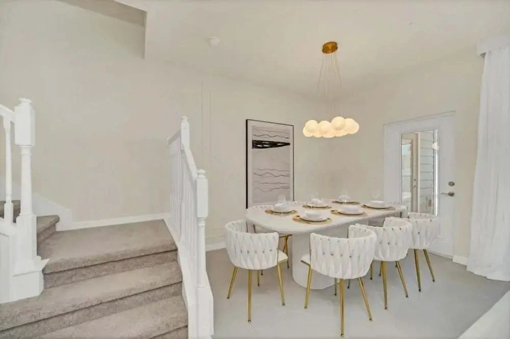 Luxury Home With Splash Pool 5 Bed Townhome! 5 Bedroom Townhouse