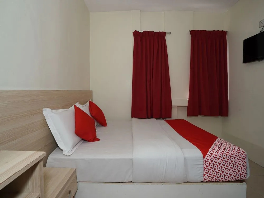 Swing & Pillows - My Home Hotel Wangsa Maju