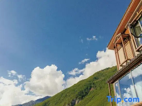 Yinshan Yunshe Boutique Homestay