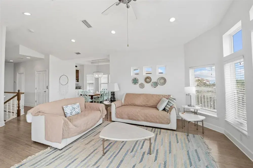 Beachfront 5BR Home With Ocean Views