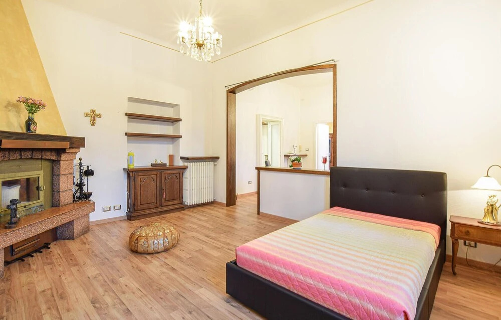 Beautiful Apartment in Casorate Sempione With 2 Bedrooms and Wifi