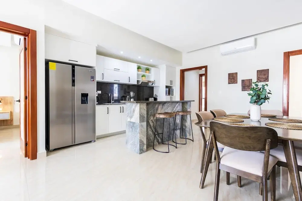 2BR Oasis in Eden Tropical - BBQ Pool Near Beach