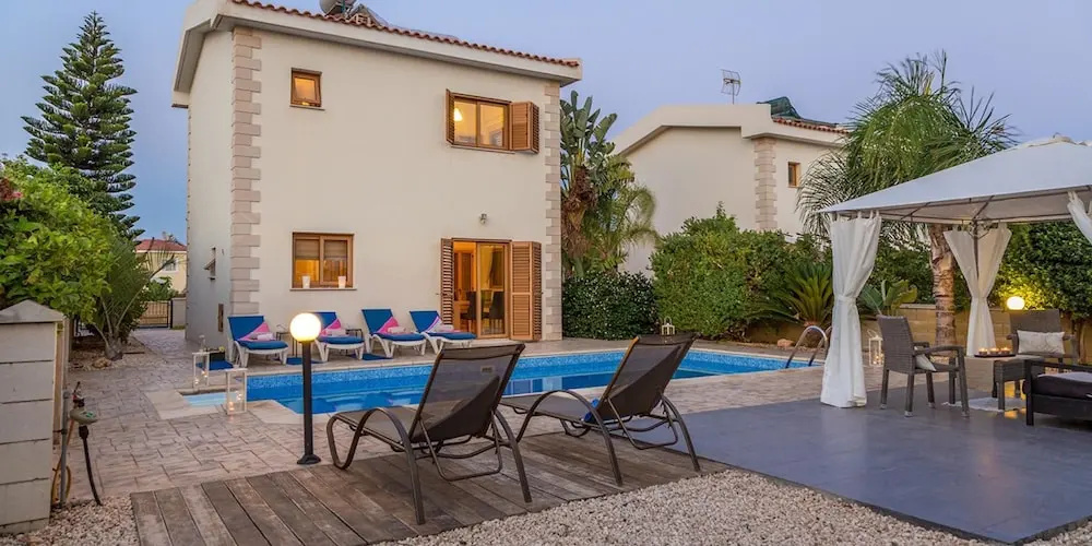 Rent Private Villa 120