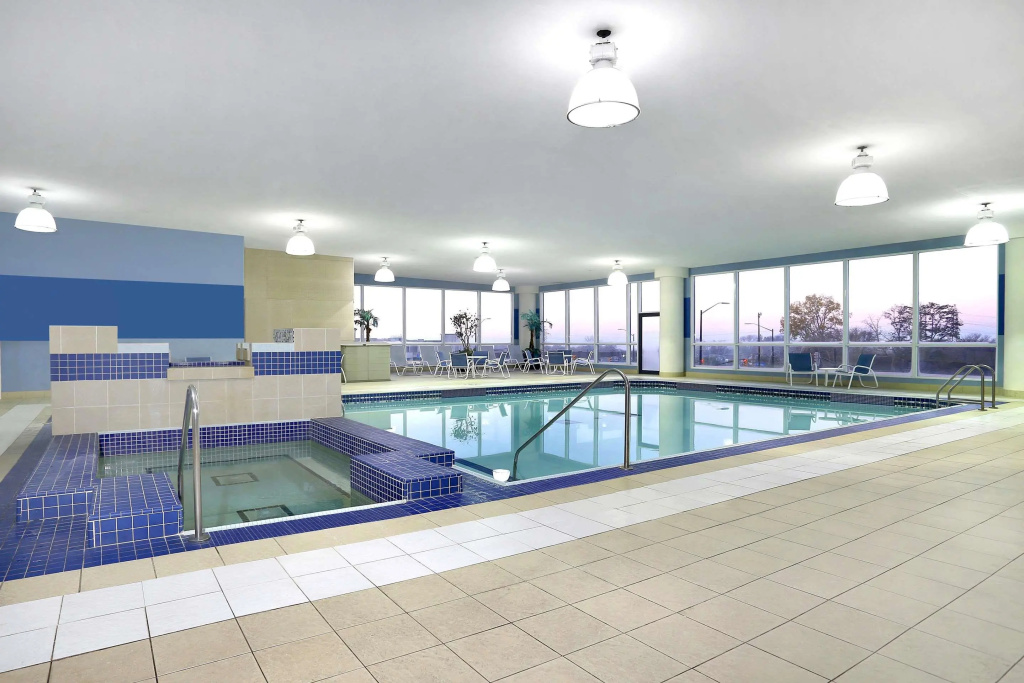 Wyndham Grand Fallsview Hotel
