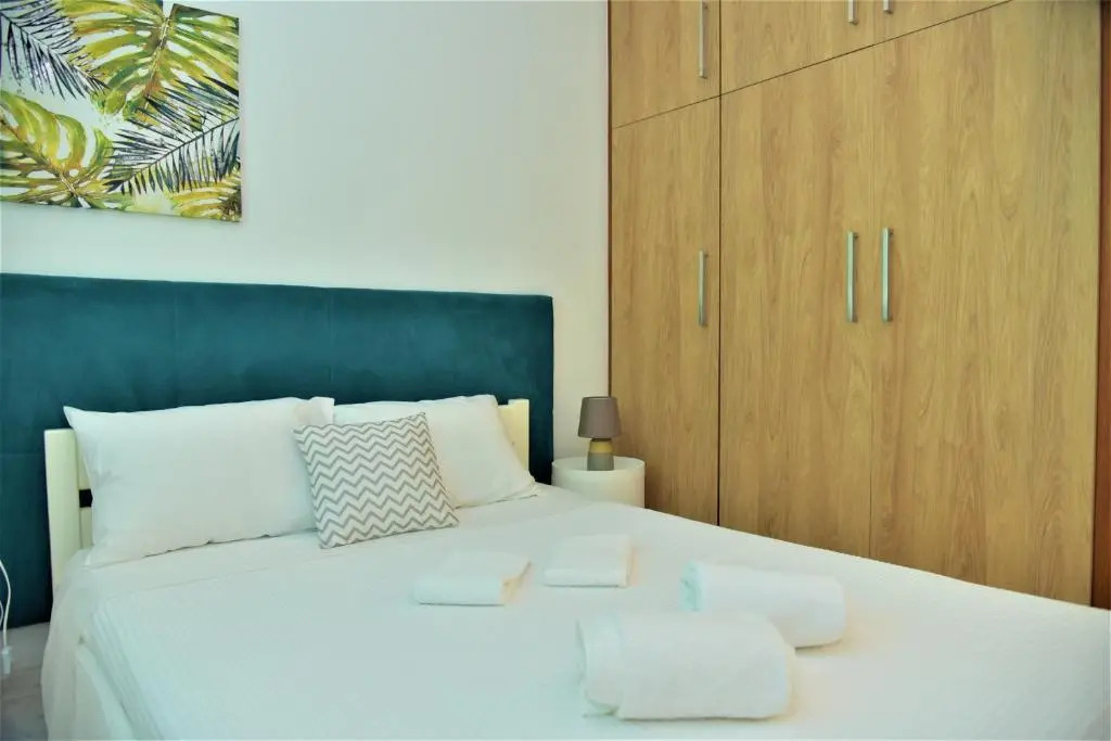 Emerald Apartment Halepa